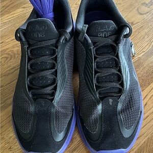 R.A.D. GLOBAL TRAINER   SZ. WMNS 10/8.5 MENS